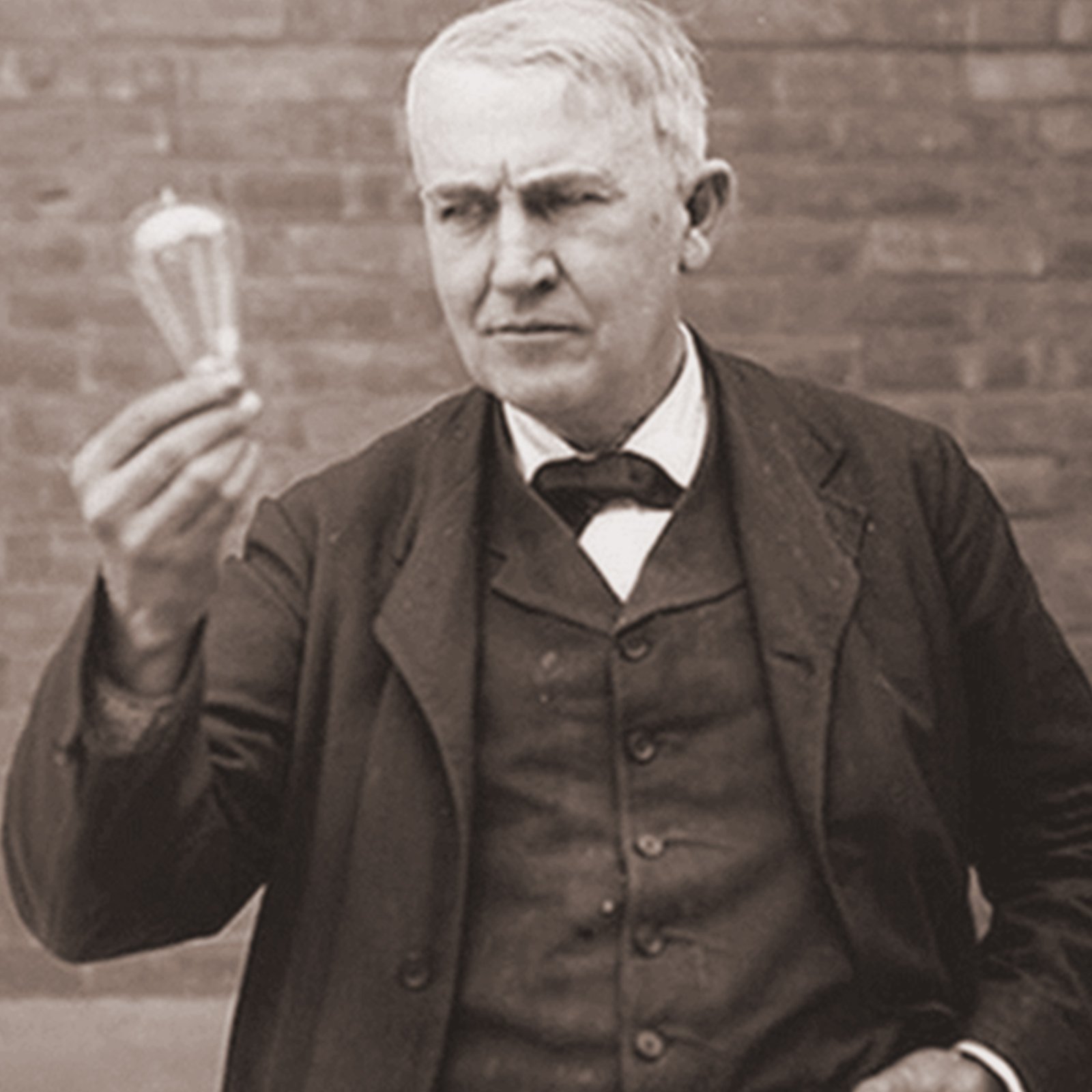 Thomas Alva Edison erfand die Kohlenstofffaserglühlampe