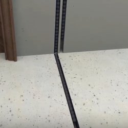 16mm Wellrohr mit Kunststoffkappe 1,9m lang